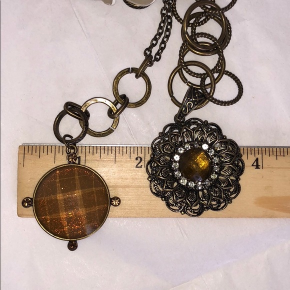 *FREE 2 Necklaces & Earings *Free w/ Bundled items - Picture 2 of 6